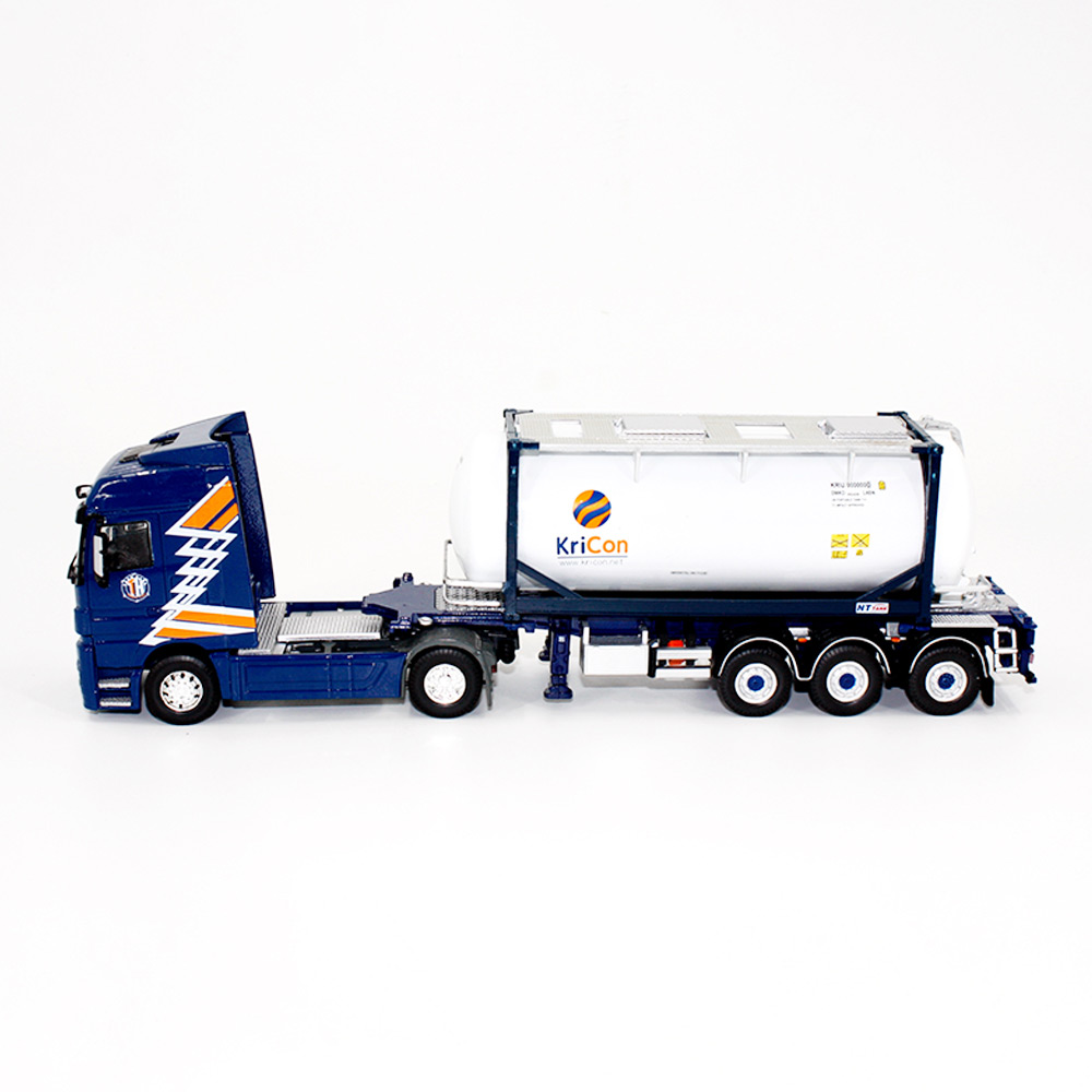 1:50 合金+ABS塑料材質(zhì)車(chē)頭模型